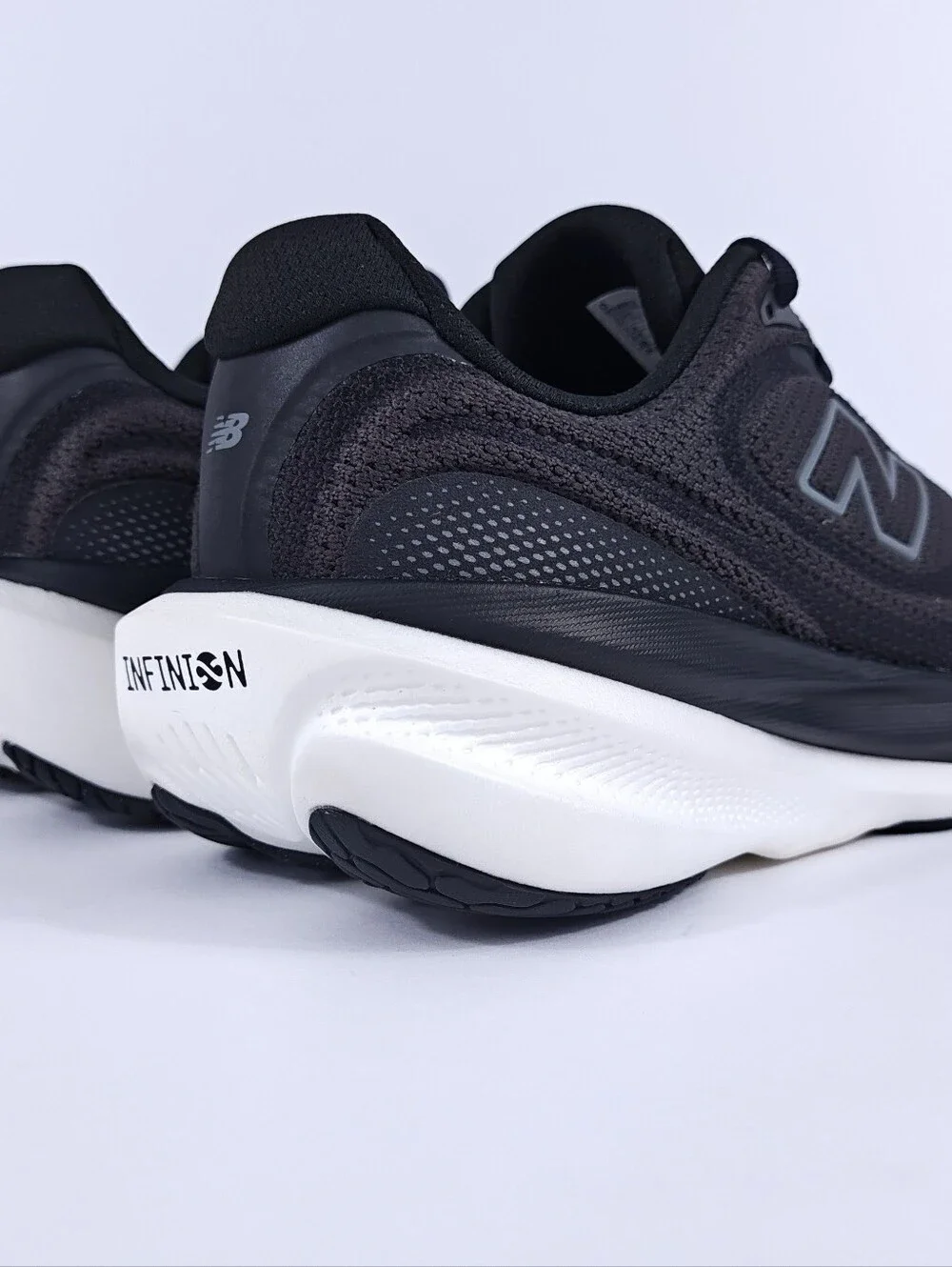 New Balance 1080v15 Womens 7.5 Wide Max Cushion Neutral Running Shoes Black